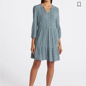 Market and Spruce Cassi Ruffle Neck Shift Dress